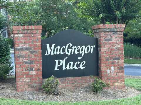 5236 HILLTOP Road, Jamestown, NC 27282