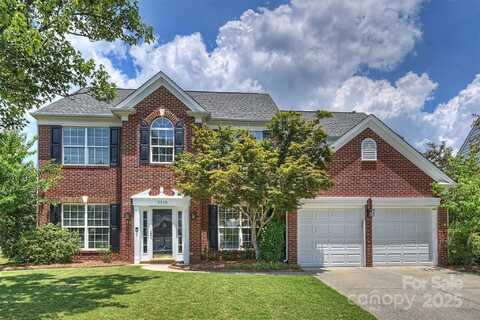 7930 Lancken Drive, Charlotte, NC 28277