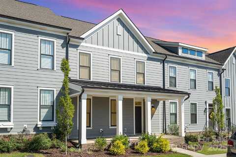 10155 Rainier Trail Drive NW, Huntersville, NC 28078