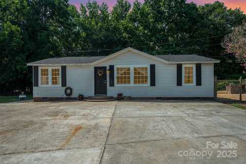600 Will Jones Circle, Catawba, SC 29704
