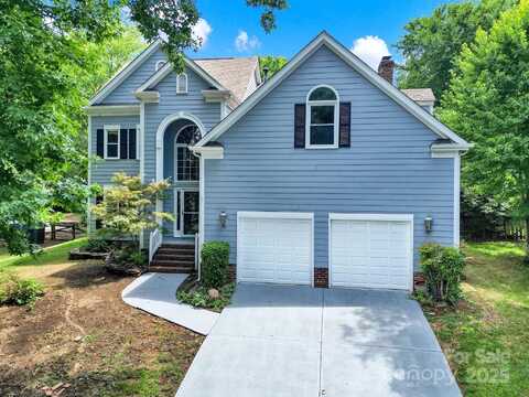 10807 Summitt Tree Court, Charlotte, NC 28277