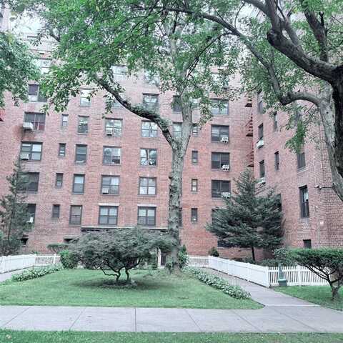 83-20 98 Street, Woodhaven, NY 11421