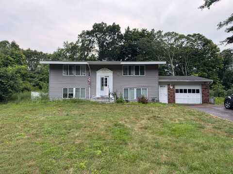 12 Deer Lane, East Setauket, NY 11733