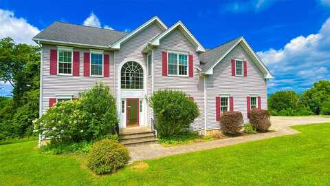 101 Sunflower Circle, Wappingers Falls, NY 12590
