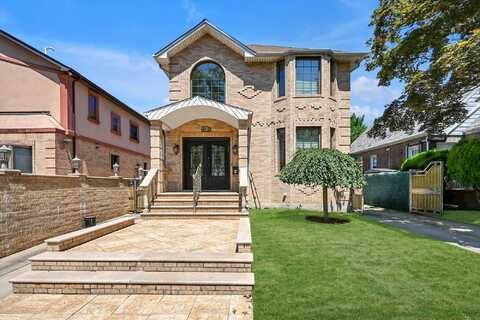 147-11 Jewel Avenue, Kew Gardens, NY 11367
