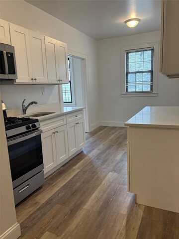 28 West Neck Road, Huntington, NY 11743