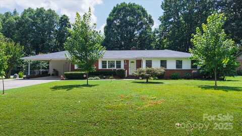 6003 Woodbridge Road, Charlotte, NC 28227