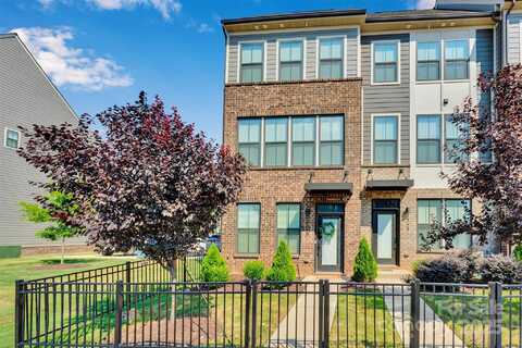 3725 S Tryon Street, Charlotte, NC 28217