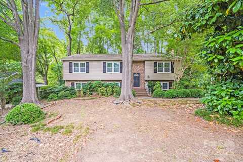 7420 Castlebar Road, Charlotte, NC 28270