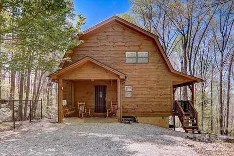 157 Shady Rock Lane, Swannanoa, NC 28778