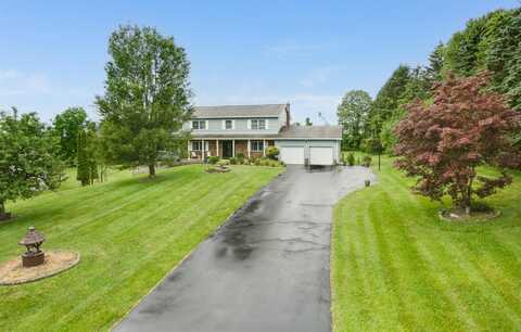 108 Beyer Drive, Poughquag, NY 12570