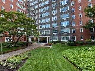 164-20 Highland Ave, Jamaica, NY 11432