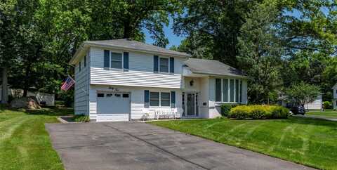 32 Stratford Place, New City, NY 10956