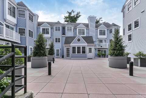 118 Grove Street, Stamford, CT 06901