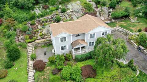 30 Partridge Road, Stamford, CT 06903