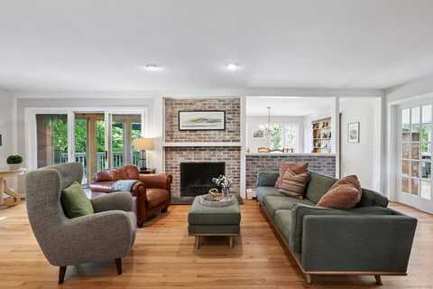 223 North Street, Ridgefield, CT 06877