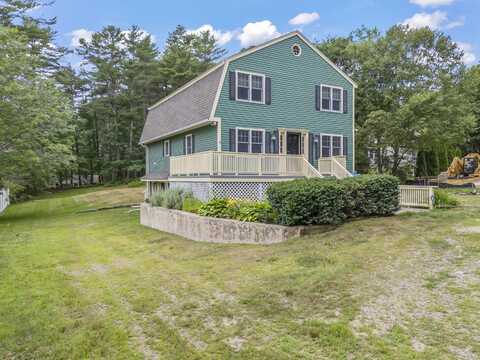 8 Paul Street, York, ME 03909