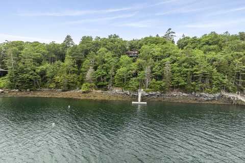 127 Appalachee Road, Boothbay Harbor, ME 04538
