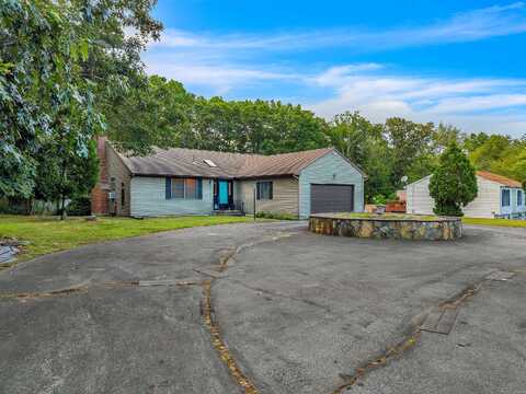 41 Fog Plain Road, Waterford, CT 06385