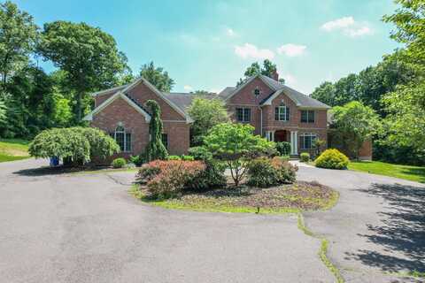 215 Old Mountain Road, Farmington, CT 06032