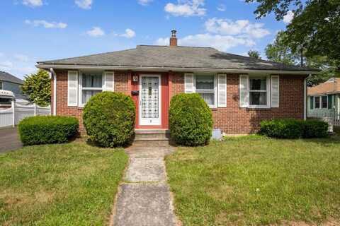 5 Hale Court, Plainville, CT 06062