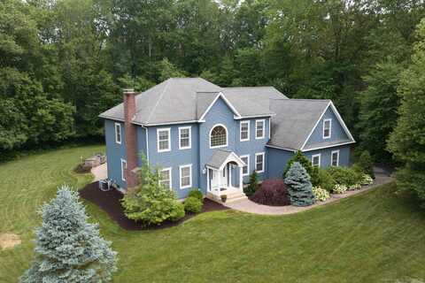 2 Warren Glen, Burlington, CT 06013