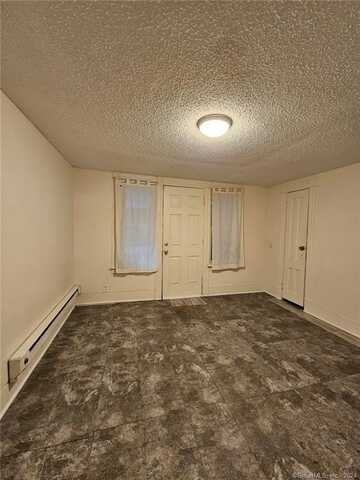 6 Frederick Court, Waterbury, CT 06710