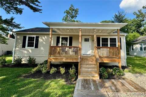 425 S 20th Avenue, Hopewell, VA 23860