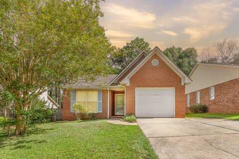 706 Roxbury Rd, Dothan, AL 36305