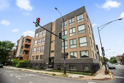2304 W Jackson Boulevard, Chicago, IL 60612