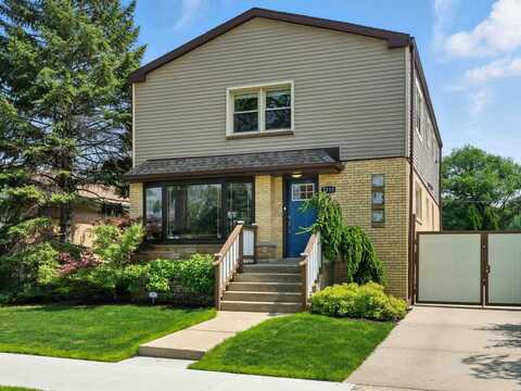 7515 W Roscoe Street, Chicago, IL 60634