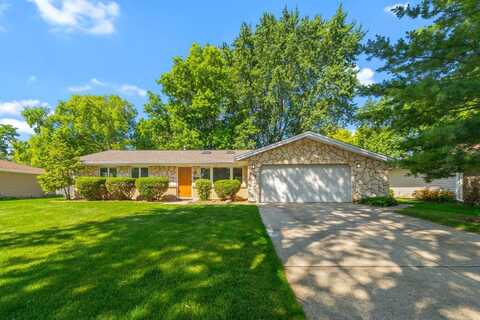 808 S Cedarcrest Drive, Schaumburg, IL 60193