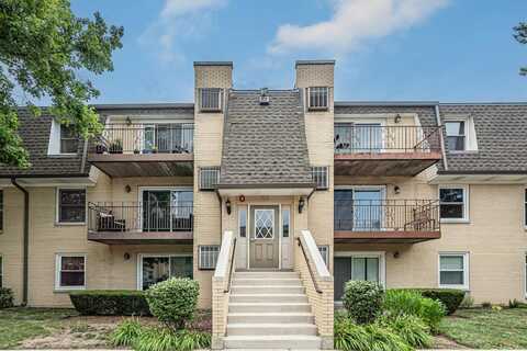 814 N River Road, Mount Prospect, IL 60056