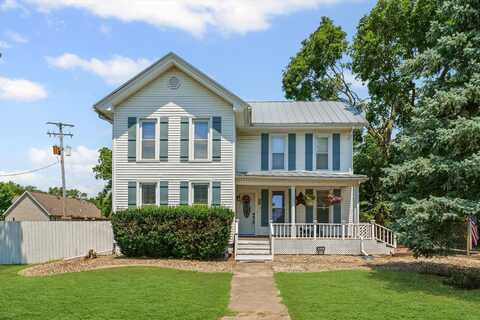 835 E Pells Street, Paxton, IL 60957