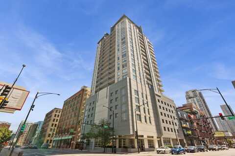 330 W Grand Avenue, Chicago, IL 60654