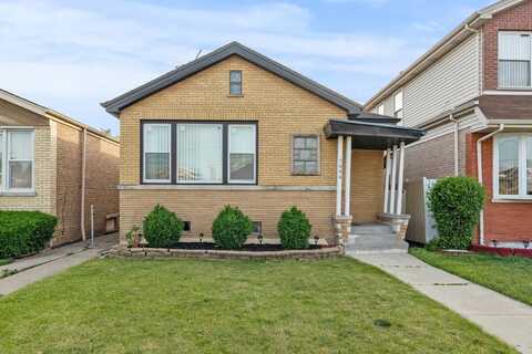7944 S Whipple Street, Chicago, IL 60652
