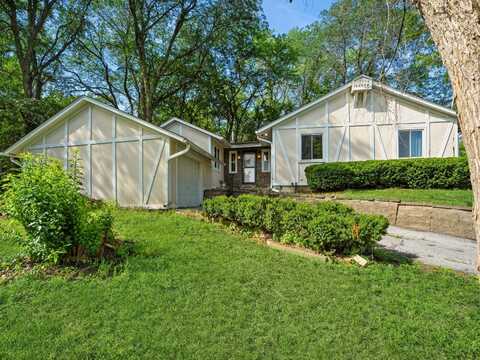 5698 61st Lane, Norwalk, IA 50211