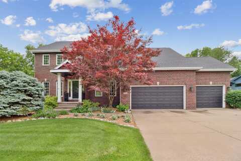 7016 Harbour Drive, Johnston, IA 50131