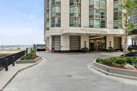 195 N Harbor Drive, Chicago, IL 60601