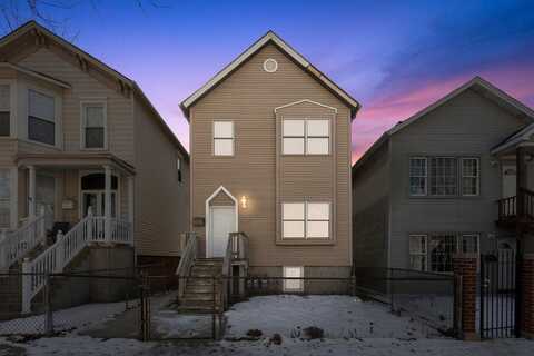 613 W 43rd Place, Chicago, IL 60609
