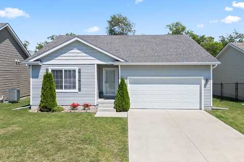 4315 E 48th Street, Des Moines, IA 50317