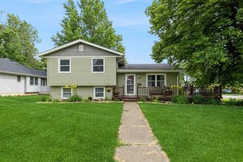 1525 Rapids Street, Adel, IA 50003
