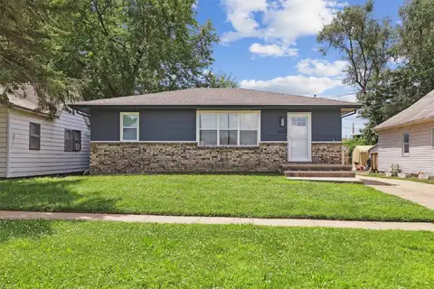 3025 Dean Avenue, Des Moines, IA 50317