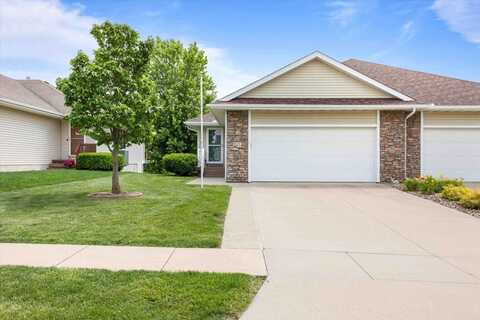 827 SW 46th Street, Ankeny, IA 50023