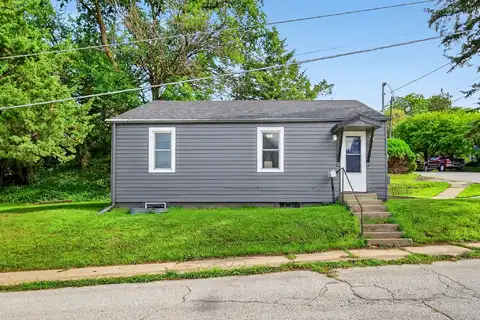 34 E Broadway Street, Colfax, IA 50054