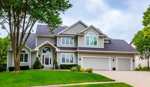 14092 Lake Pointe Drive, Clive, IA 50325