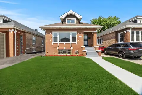 1706 S 9th Avenue, Maywood, IL 60153