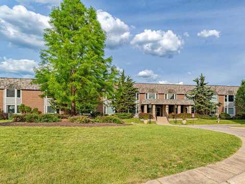2300 Windsor Mall, Park Ridge, IL 60068