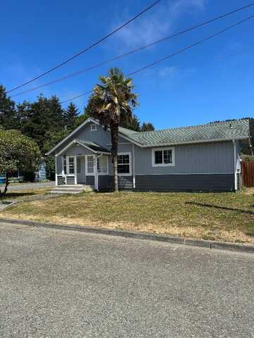 605 Darby, Crescent City, CA 95531