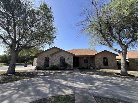 700 W 11th, Del Rio, TX 78840